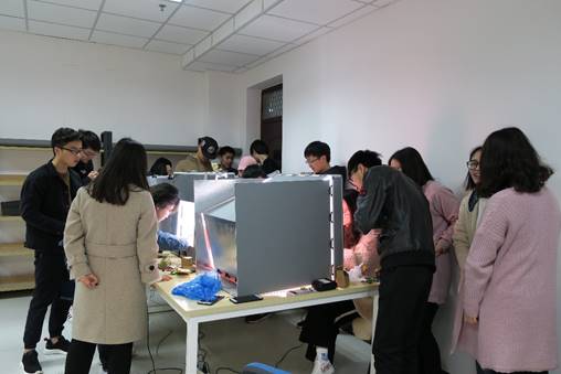 说明: F:\yl8cc永利官网\实验室海报\商品拍摄实训室\商品拍摄实训室文化建设素材\IMG_0253.JPG